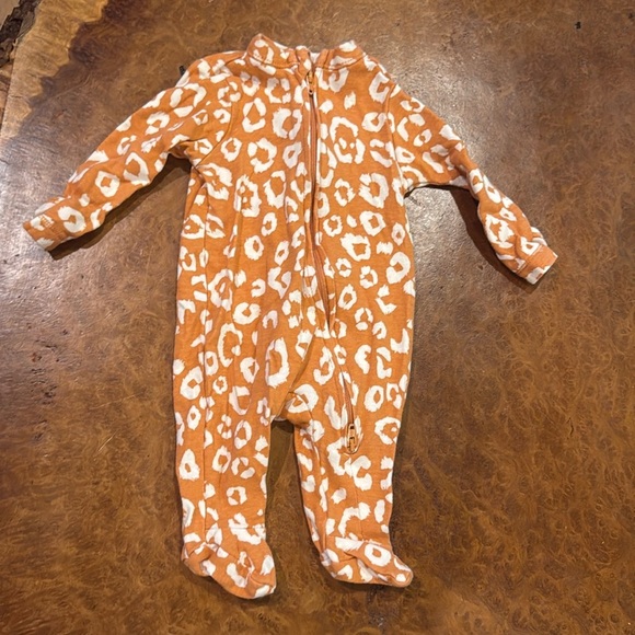 Leopard Footie - Picture 1 of 1